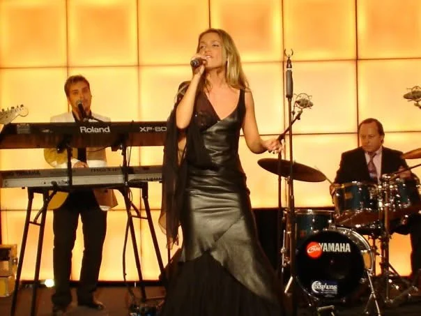 Juliette singing live with Alexander Simonovsky on drums